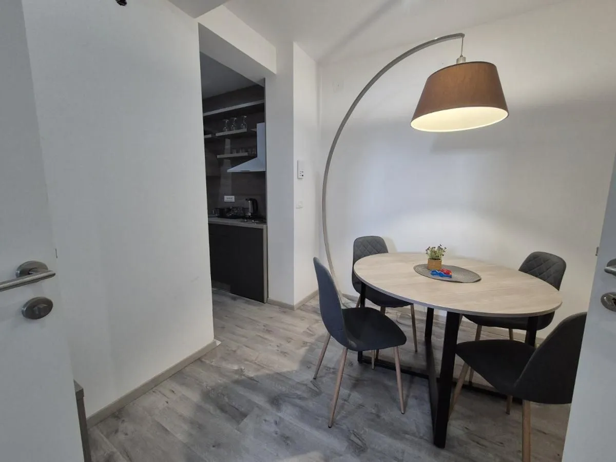 Prodaja, dvosoban stan, 45m², Aqua park, Jagodina