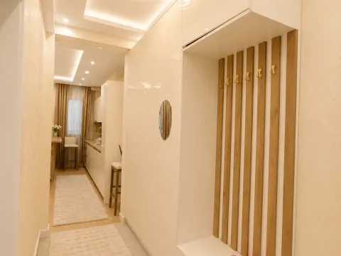 Izdavanje, dvosoban stan, 86m², Stara Varoš, Podgorica - image 5