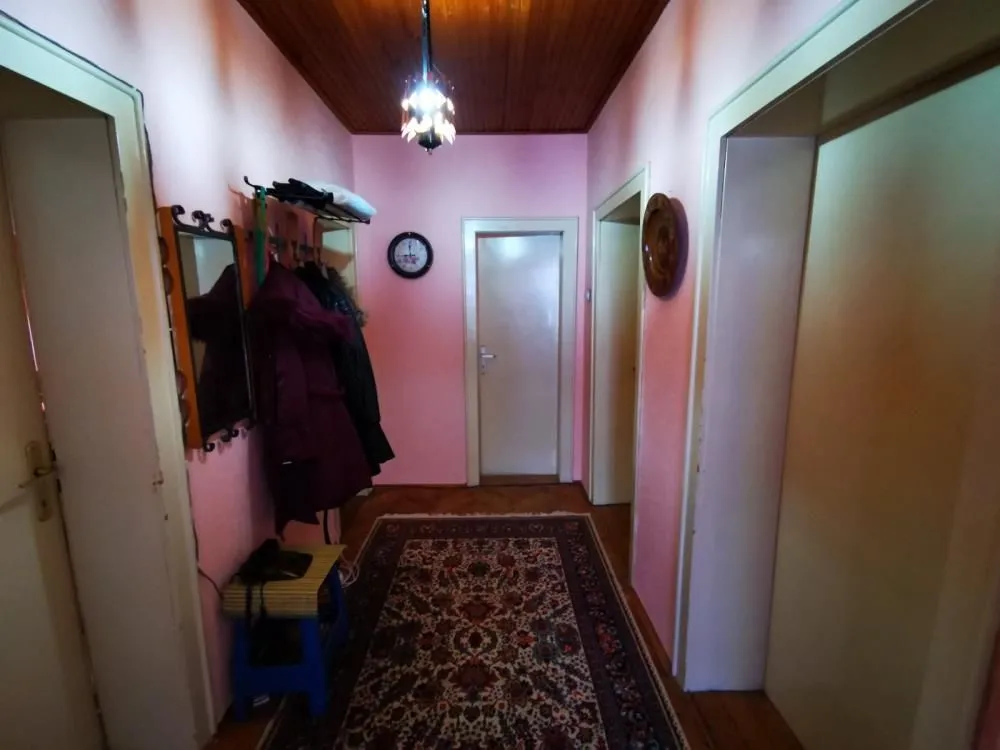 Prodaja, kuća, 130m², Centar, Jagodina
