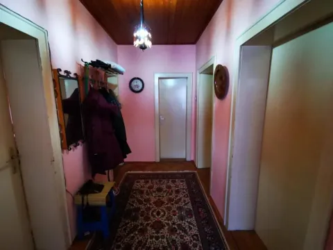 Prodaja, kuća, 130m², Centar, Jagodina - image 9