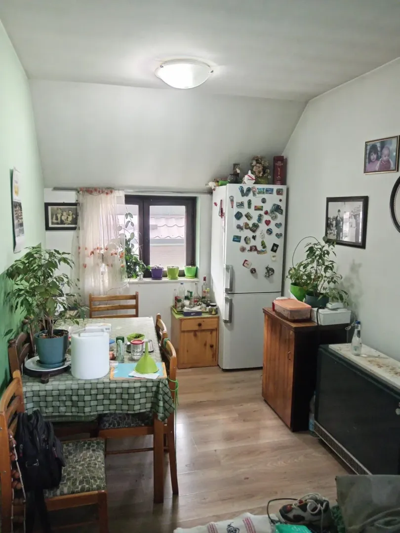 Prodaja, kuća, 209m², Surčin, Beograd