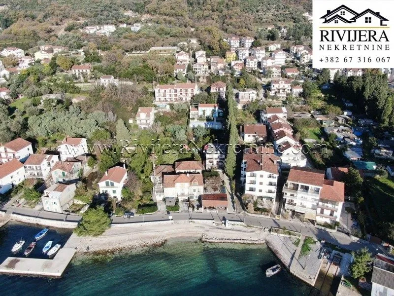 Prodaja, dvosoban stan, 60m², Baošići, Herceg Novi