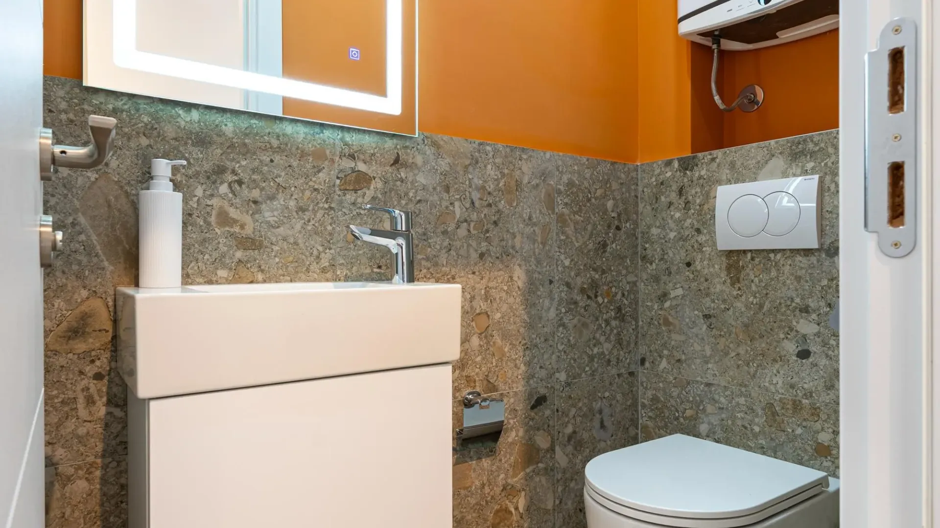 Rent, house, 100m², Dalmatinska ulica, Podgorica
