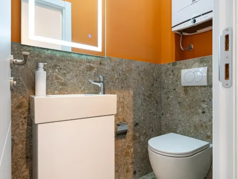 Izdavanje, kuća, 100m², Dalmatinska ulica, Podgorica - image 10