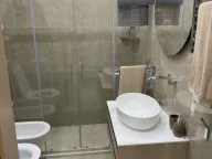 Prodaja, četvorosoban stan, 81m², Centar, Kotor - image 10