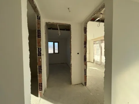 Prodaja, dvosoban stan, 71m², Stari Aerodrom, Podgorica - image 7