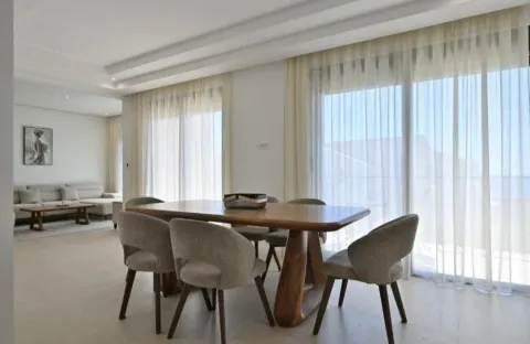 Rent, house, 200m², Reževići, Budva - image 8