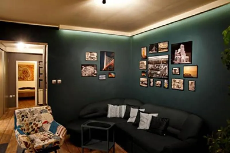 Izdavanje, četvorosoban stan, 91m², Profesorska Kolonija, Palilula Sve Podlokacije