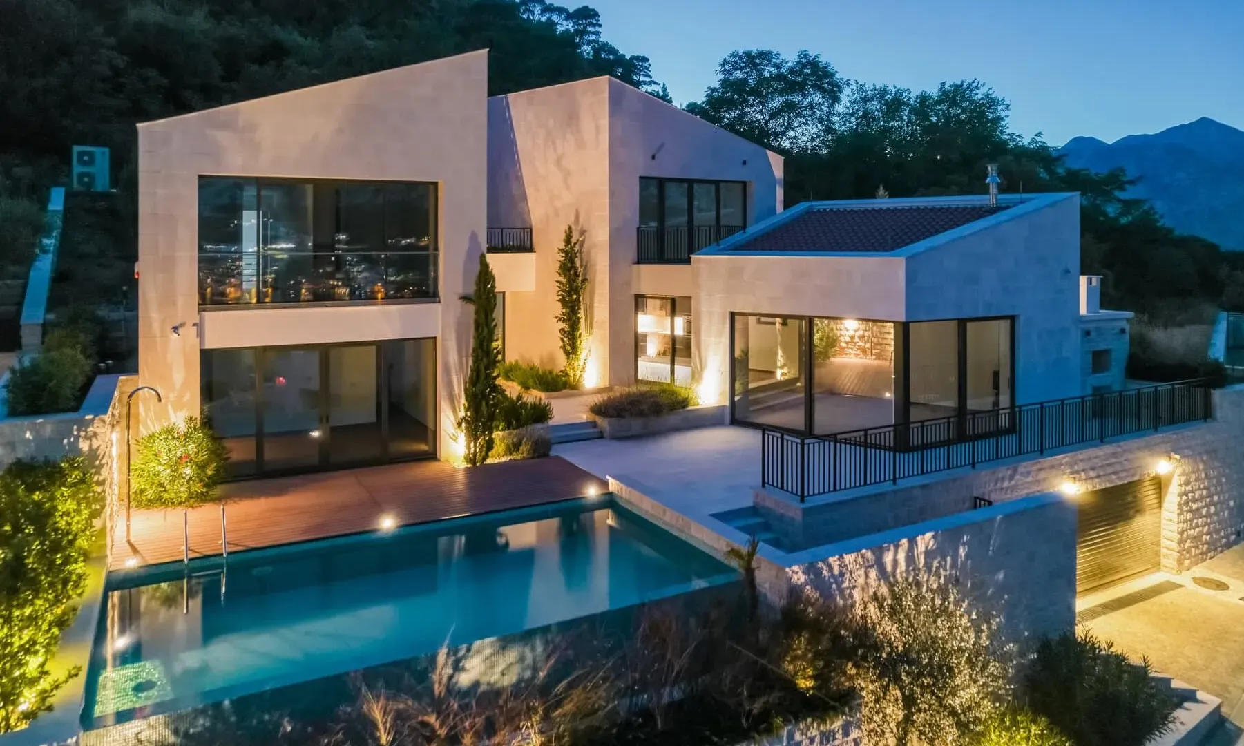 Sale, house, 456m², Prčanj, Kotor