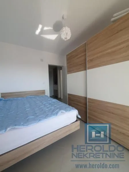 Rent, one bedroom apartment, 44m², Centar, Jagodina