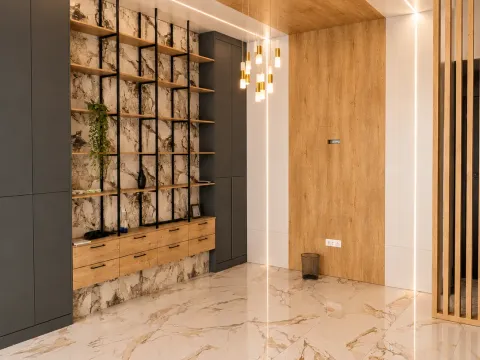 Izdavanje, poslovni prostor, 54m², Central Point, Podgorica - image 2