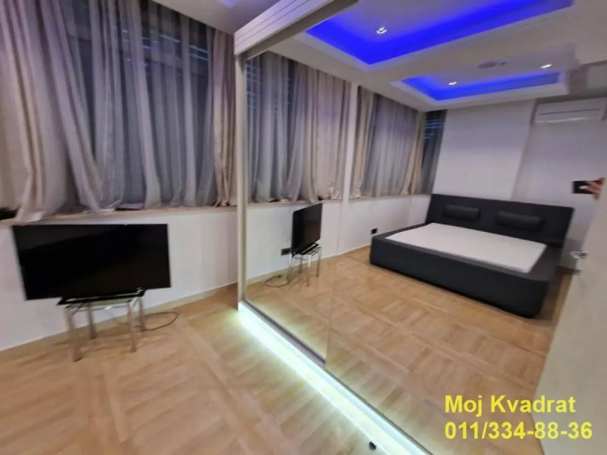 Rent, three bedroom apartment, 148m², Savski Venac, Beograd