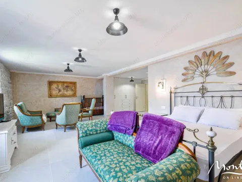 Prodaja, kuća, 415m², Dobrota, Kotor - image 18