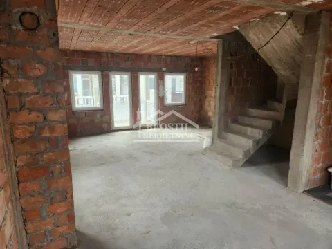Stan in Zemun Sve Podlokacije