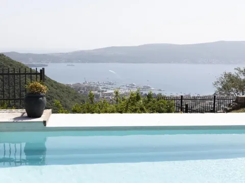 Prodaja, kuća, 293m², Tivat, Crna Gora - image 13