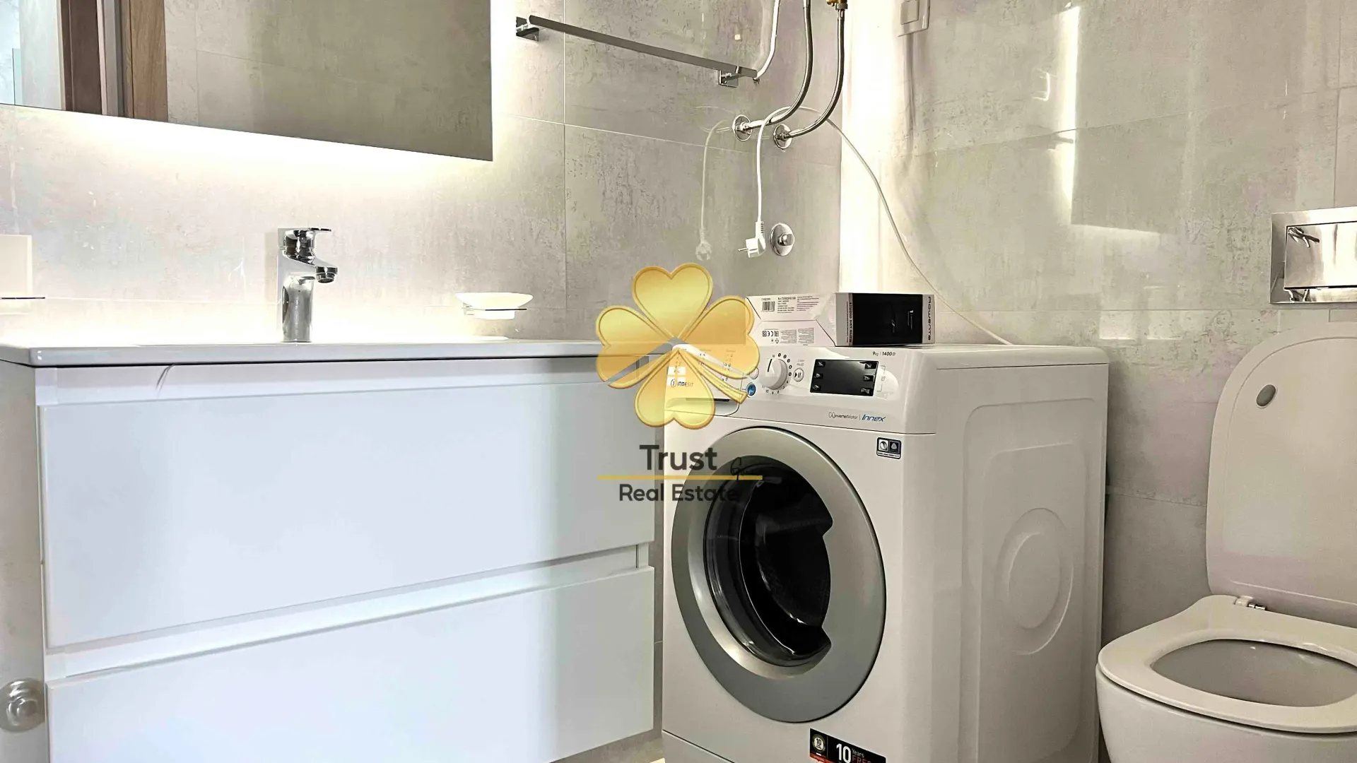 Rent, two bedroom apartment, 84m², Master Kvart, Podgorica
