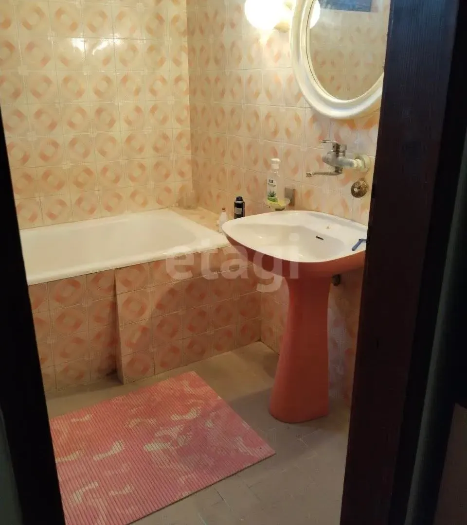 Prodaja, kuća, 600m², Centar, Sombor