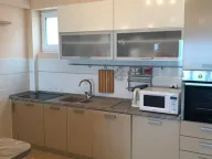 Prodaja, trosoban stan, 140m², Petrovac, Budva - image 12