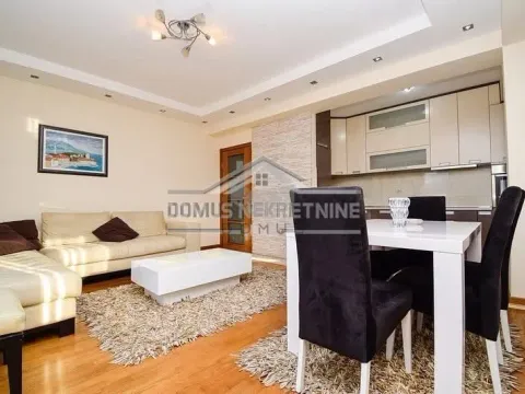Izdavanje, dvosoban stan, 75m², Vezirov Most, Podgorica - image 3