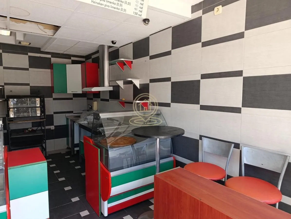 Rent, office space, 36m², Borča 1, Borča Sve Podlokacije