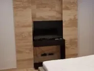 Izdavanje, trosoban stan, 148m², Savski Venac, Beograd - image 12