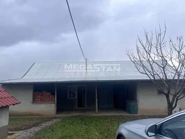 Prodaja, kuća, 114m², Zemun Ugrinovci, Zemun Sve Podlokacije