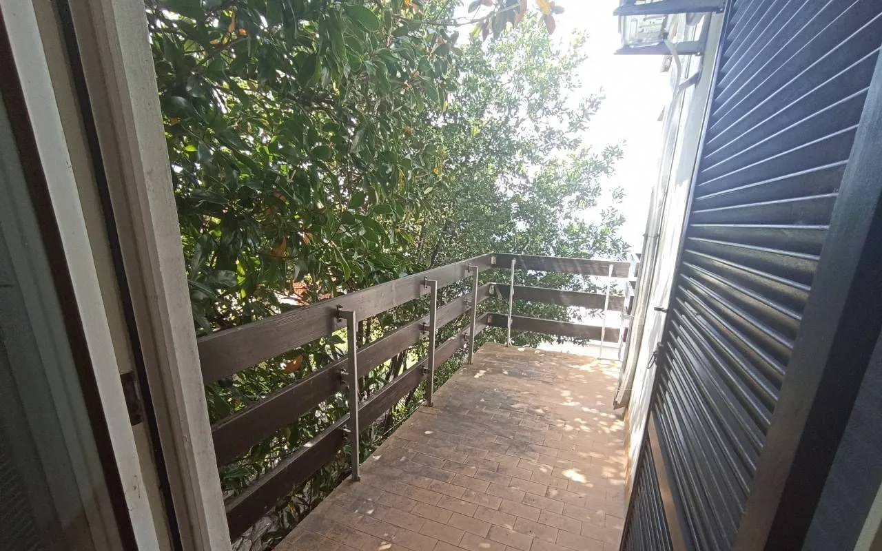 Izdavanje, kuća, 100m², Dobra Voda, Budva