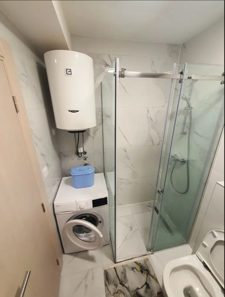 Izdavanje, jednosoban stan, 50m², Stara Varoš, Podgorica