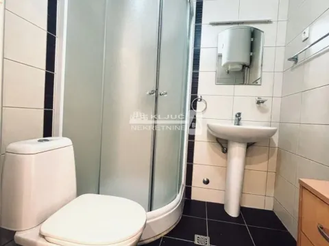 Izdavanje, poslovni prostor, 35m², Neimar, Vračar Sve Podlokacije - image 6