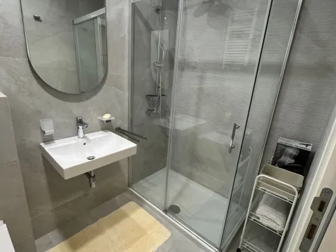 Izdavanje, jednosoban stan, 48m², Podgorica, Crna Gora - image 5