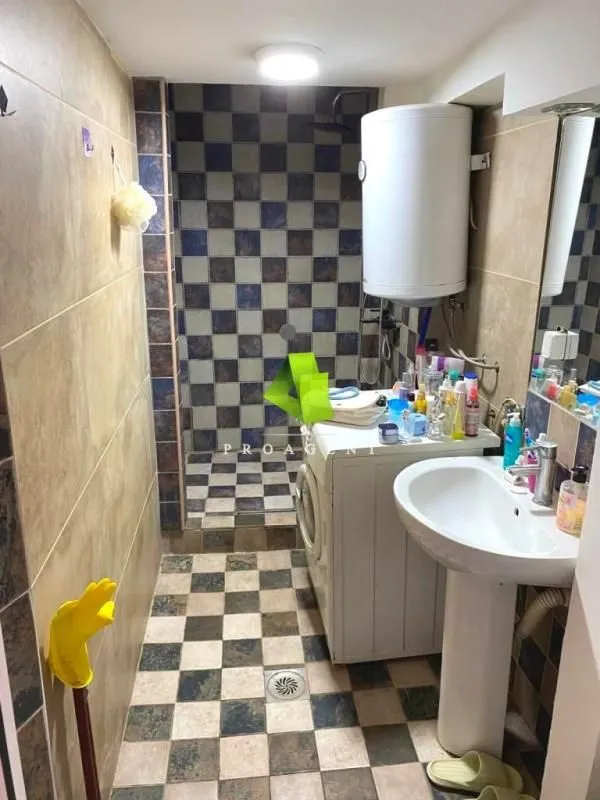 Prodaja, dvosoban stan, 50m², Medijana, Niš