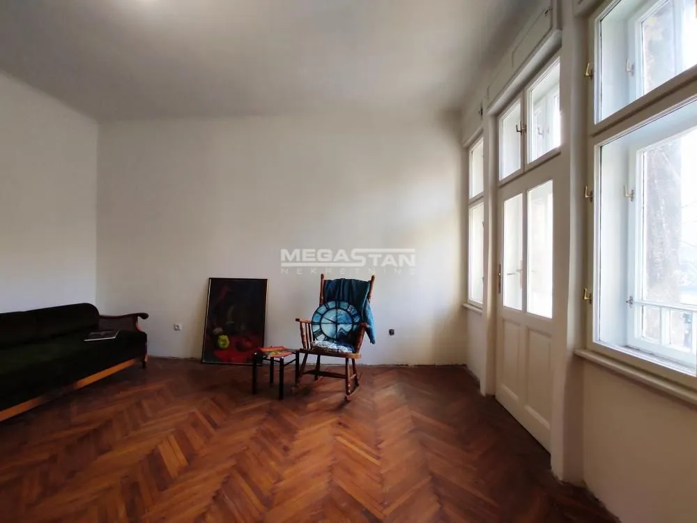 Prodaja, dvosoban stan, 87m², Stari Grad, Beograd