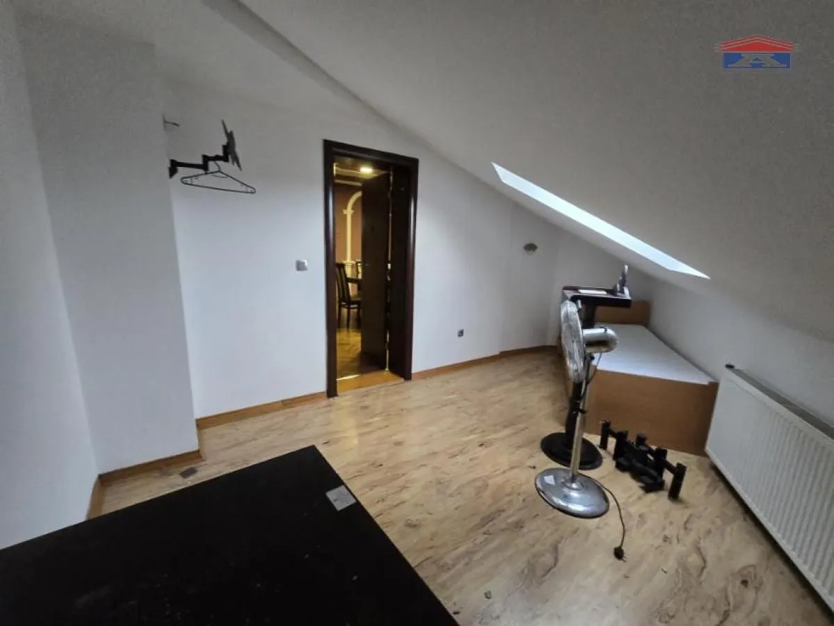 Prodaja, četvorosoban stan, 107m², Bulevar Oslobodjenja, Novi Sad Sve Podlokacije