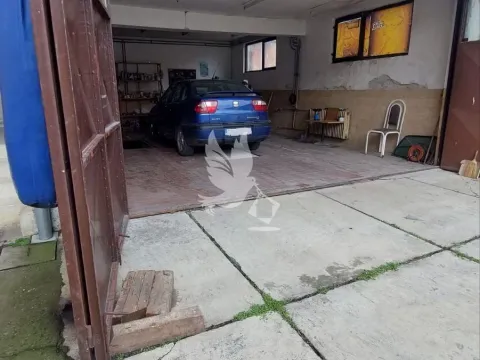 Sale, house, 400m², Rabrovac, Mladenovac - image 16