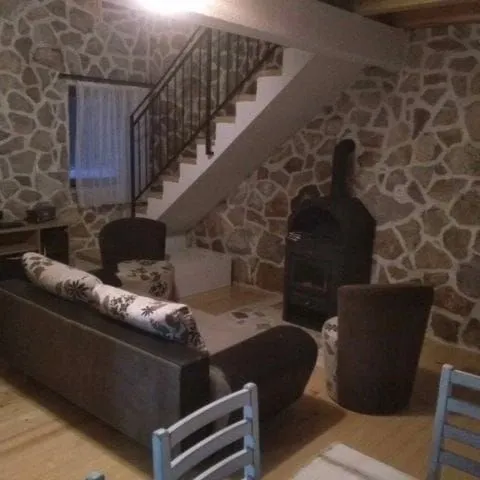 Prodaja, kuća, 290m², Kruševice, Herceg Novi
