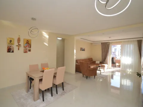 Prodaja, stan, 84m², Tivat, Crna Gora - image 7