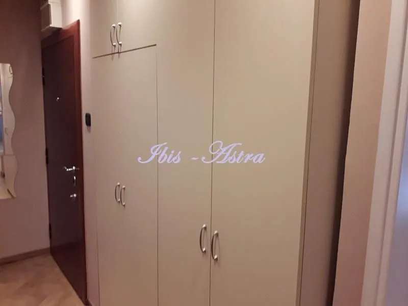 Izdavanje, četvorosoban stan, 83m², Stari Grad, Beograd
