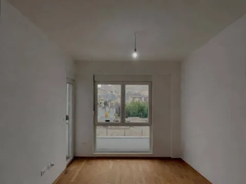 Prodaja, jednosoban stan, 45m², Zabjelo, Podgorica - image 2