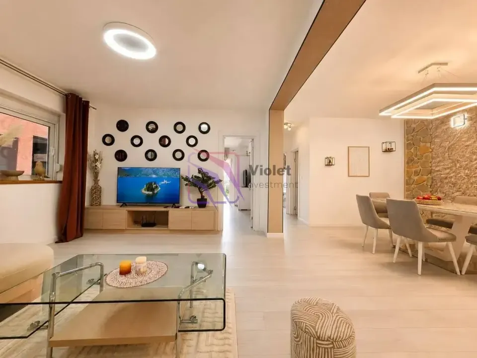 Sale, two bedroom apartment, 99m², Petrovac, Budva