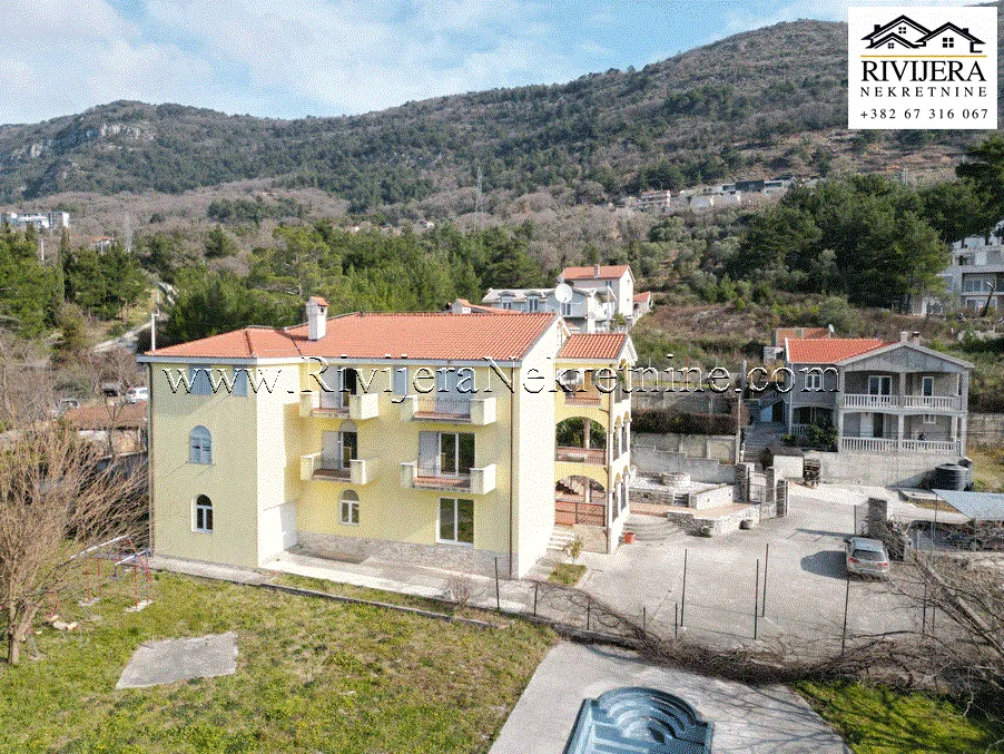 Prodaja, kuća, 637m², Kavač, Kotor