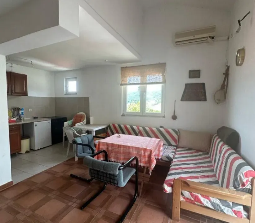 Sale, two bedroom apartment, 50m², Zelenika, Herceg Novi