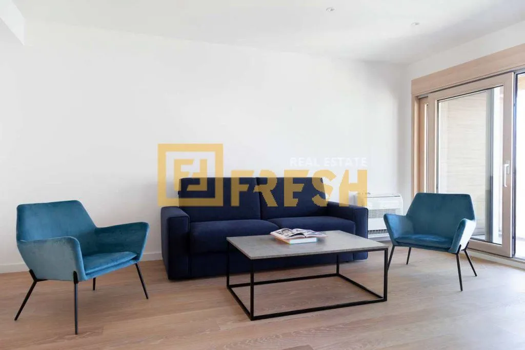 Prodaja, četvorosoban stan, 253m², Kotor, Crna Gora