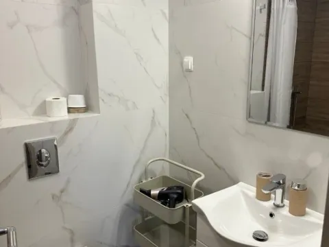 Prodaja, jednosoban stan, 45m², Pobrežje, Podgorica - image 8