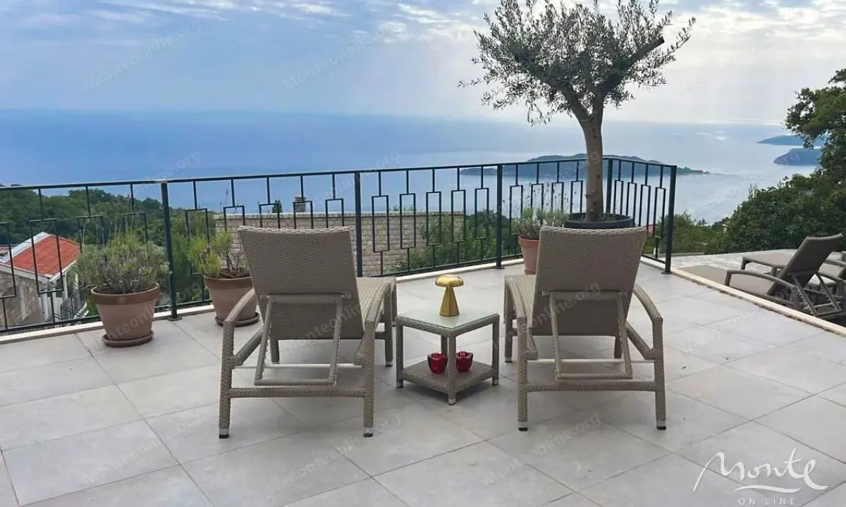 Prodaja, kuća, 257m², Kuljače, Budva