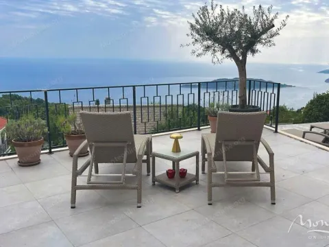 Sale, house, 257m², Kuljače, Budva - image 1