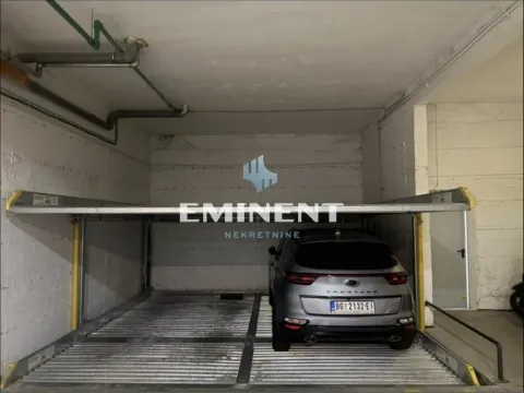 Izdavanje, trosoban stan, 56m², Južni Bulevar, Vračar Sve Podlokacije - image 15