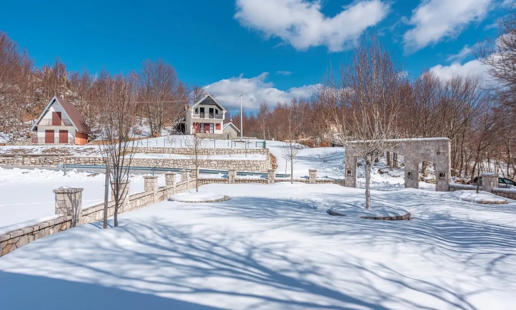 Prodaja, kuća, 402m², Ivanova Korita, Cetinje