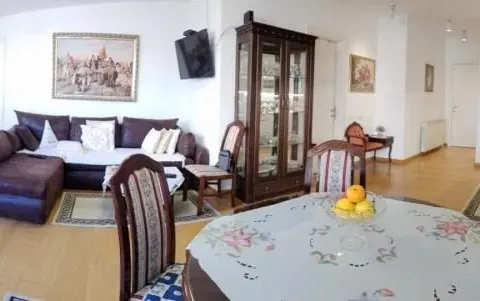 Sale, four bedroom apartment, 137m², Vračar Hram, Vračar Sve Podlokacije - image 2