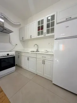 Izdavanje, jednosoban stan, 45m², New City, Podgorica - image 4