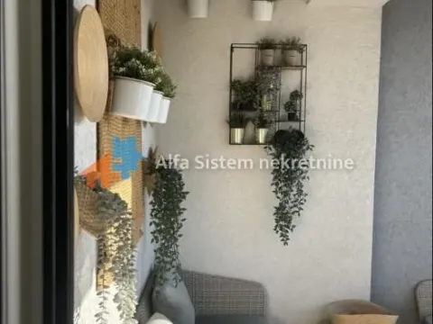 Izdavanje, stan, 107m², Denkova Basta, Zvezdara Sve Podlokacije - image 8